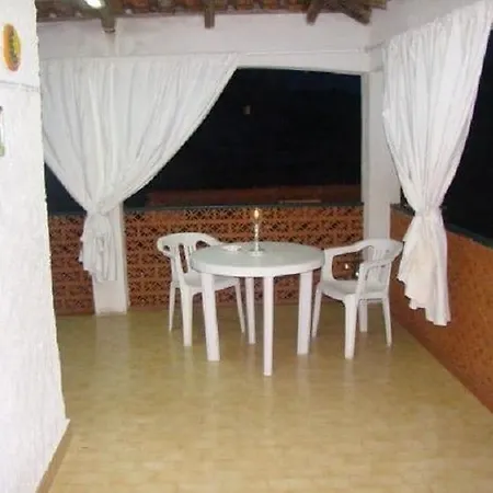 Sul Mare In Villa *